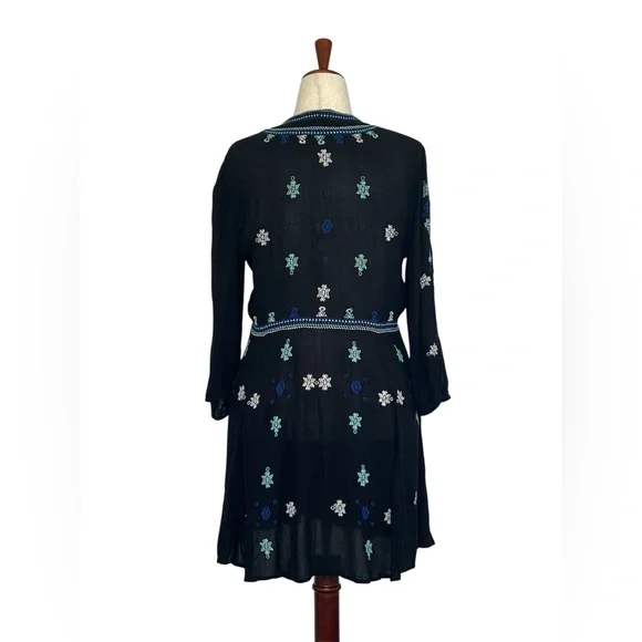 Free People Walking On A Dream Embroidered Mini Dress Black Boho Tunic Size M - Picture 5 of 13